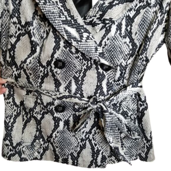 Focus 2000 Petite Snake Print Trench Blazer 10P - Picture 7 of 8